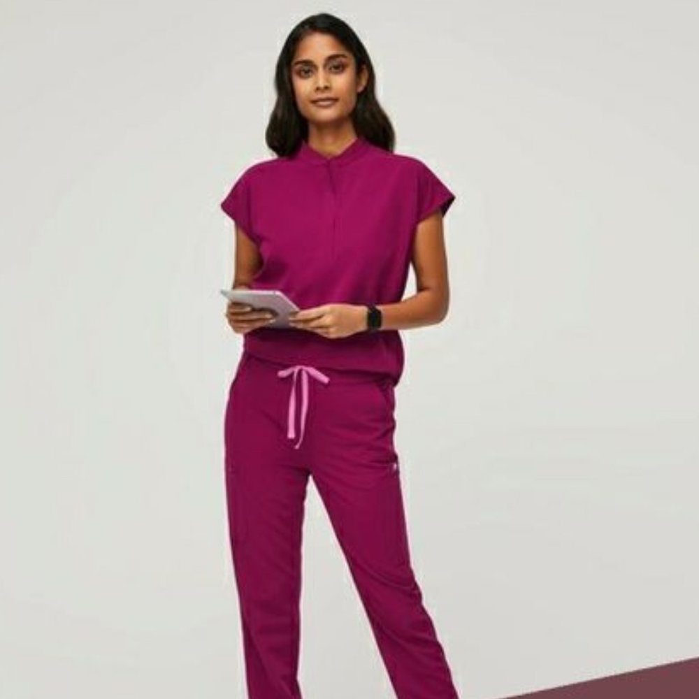 Figs Dark Magenta Scrub Set S/LT